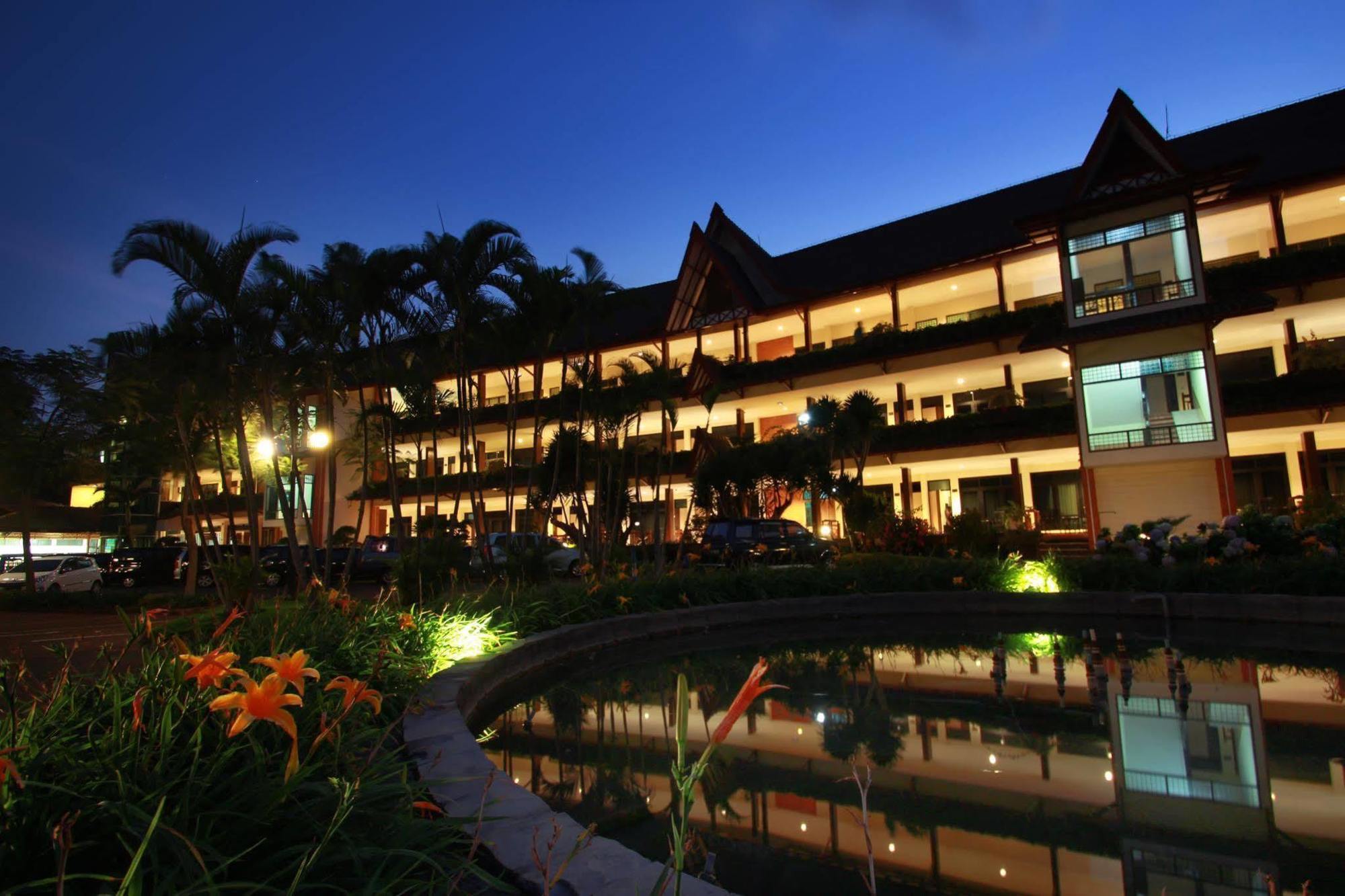 Kusuma Agrowisata Resort & Convention Μαλάνγκ Εξωτερικό φωτογραφία